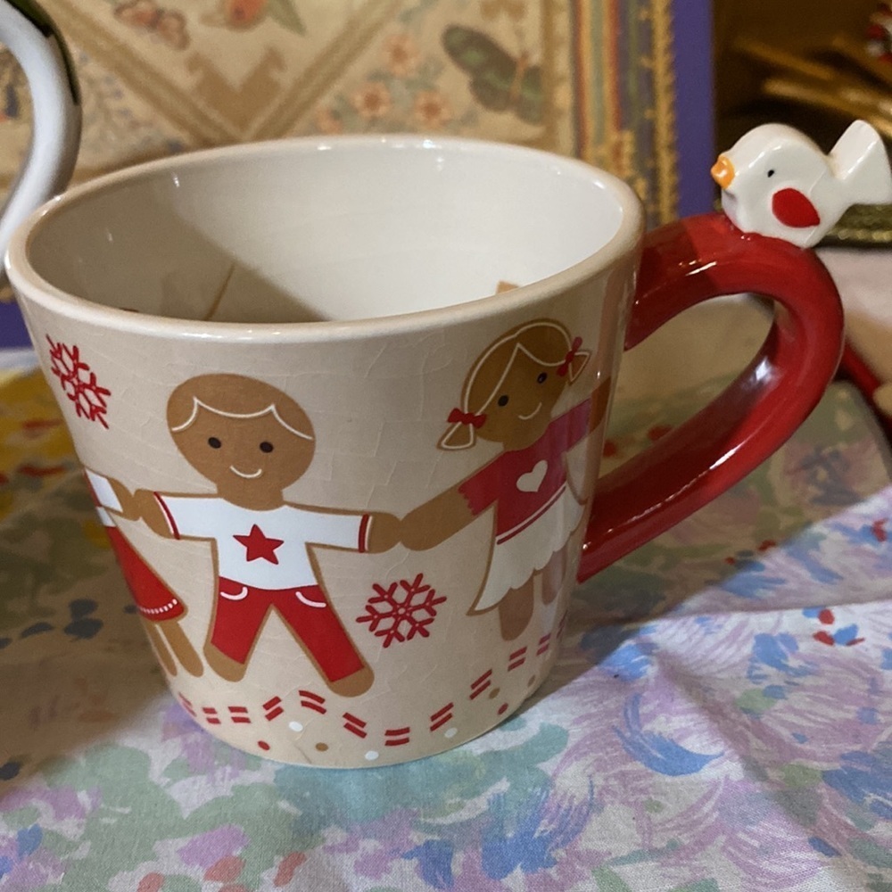 Signature Ursula's Christmas mug, gingerbread mug and holiday mug new in box - Picture 5 of 6